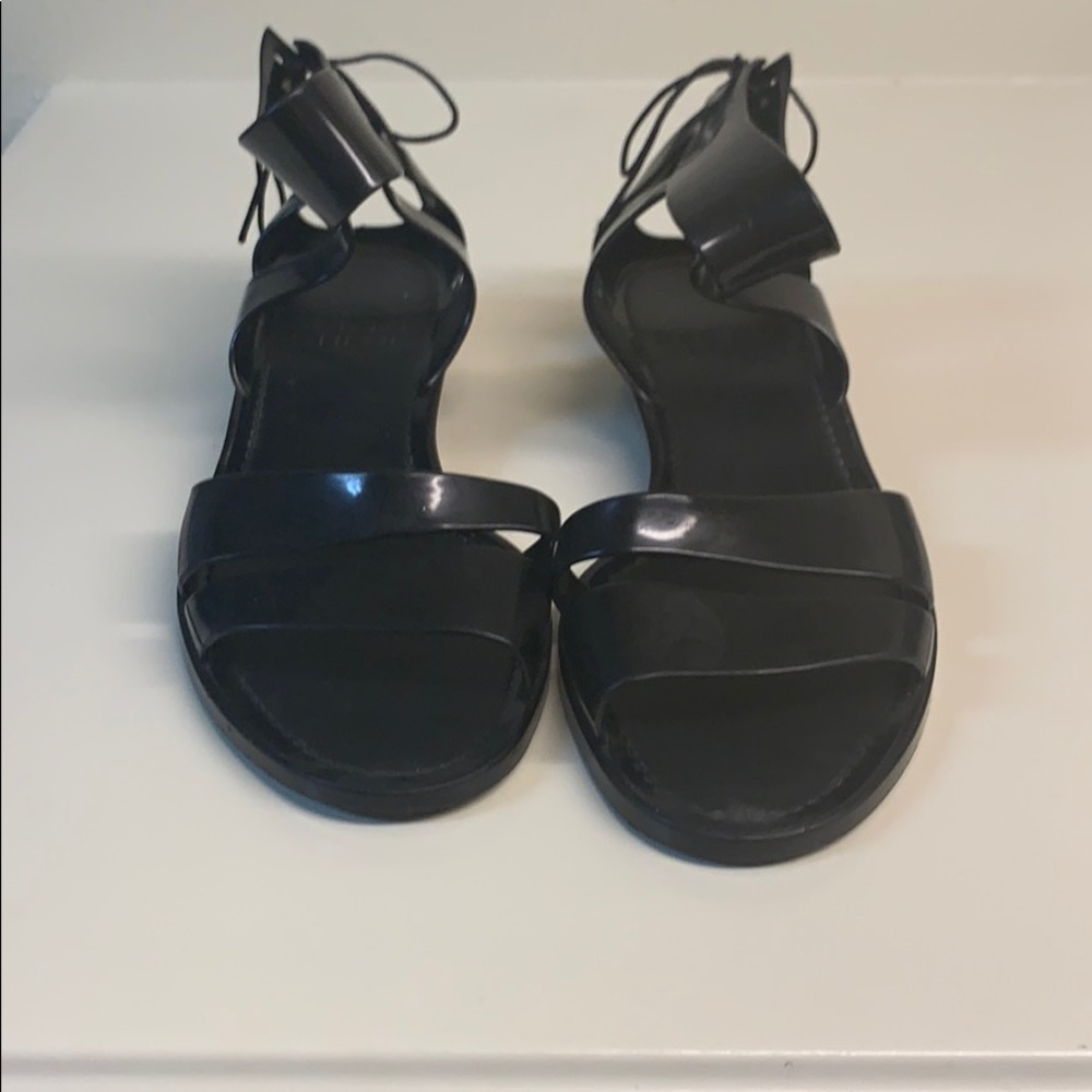 GUC black gladiator sandal